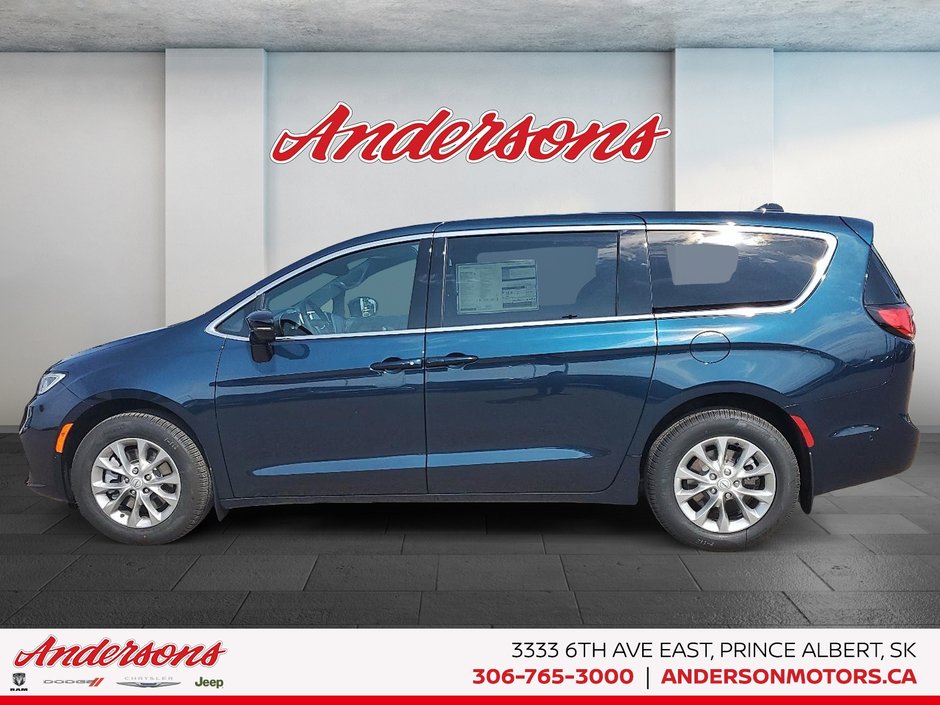 2025 Chrysler Pacifica SELECT AWD