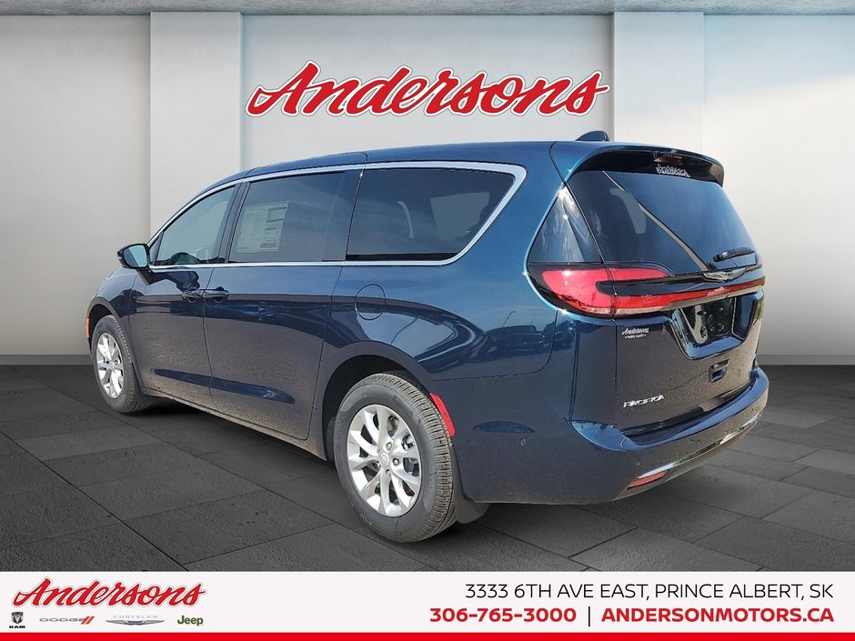 2025 Chrysler Pacifica SELECT AWD
