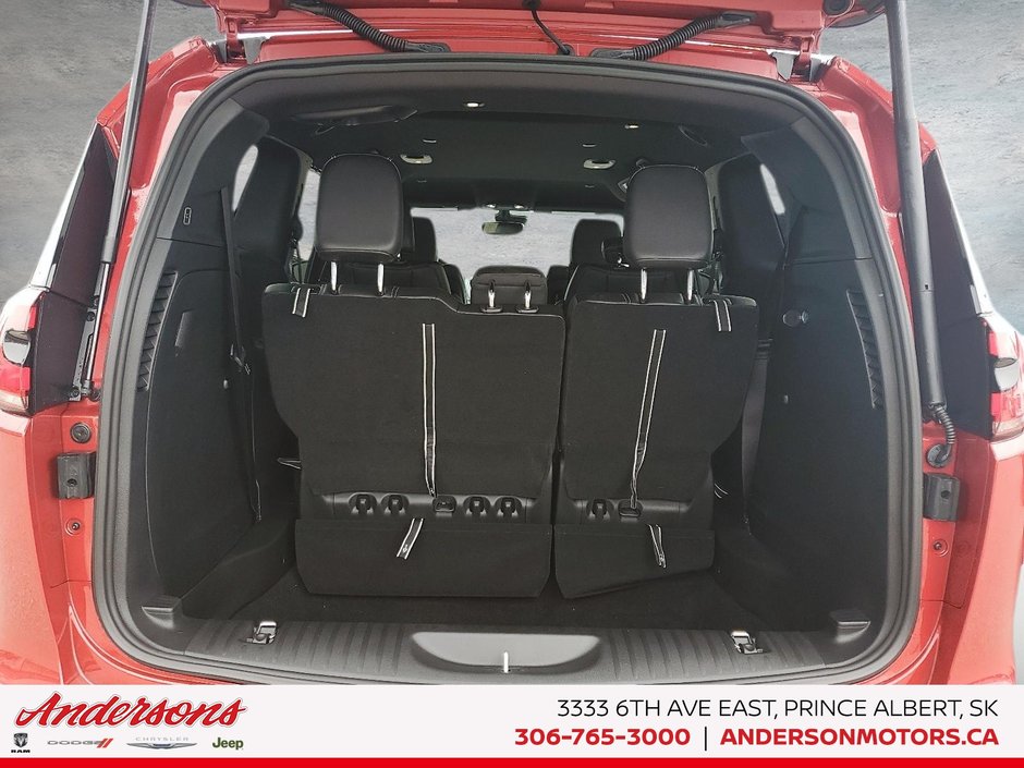 2026 Chrysler PACIFICA SELECT AWD Uconnect Theater / 360 Camera / Premium Alpine Sound