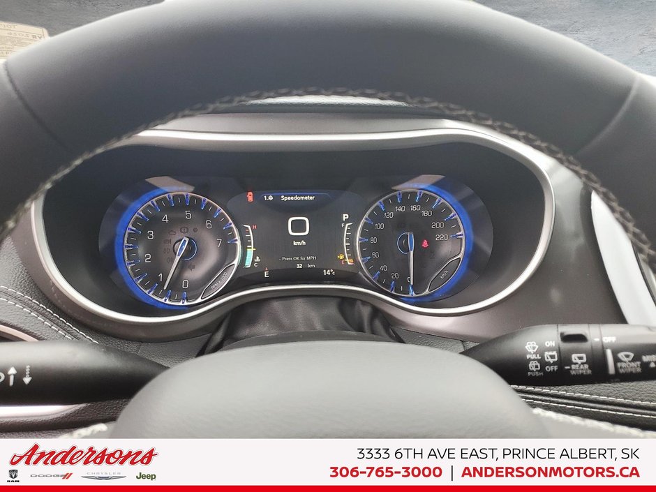 2026 Chrysler PACIFICA SELECT AWD Uconnect Theater / 360 Camera / Premium Alpine Sound
