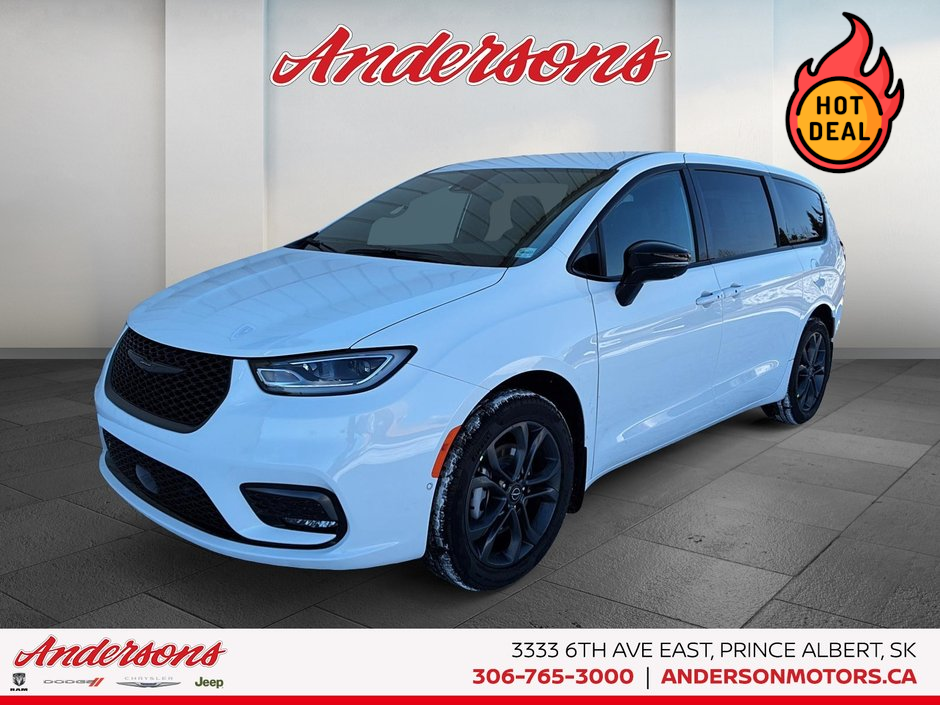 2026 Chrysler Pacifica SELECT AWD 3.6L Pentastar V6 AWD / 100th Anniversary Edition / Uconnect Theater Family Group II