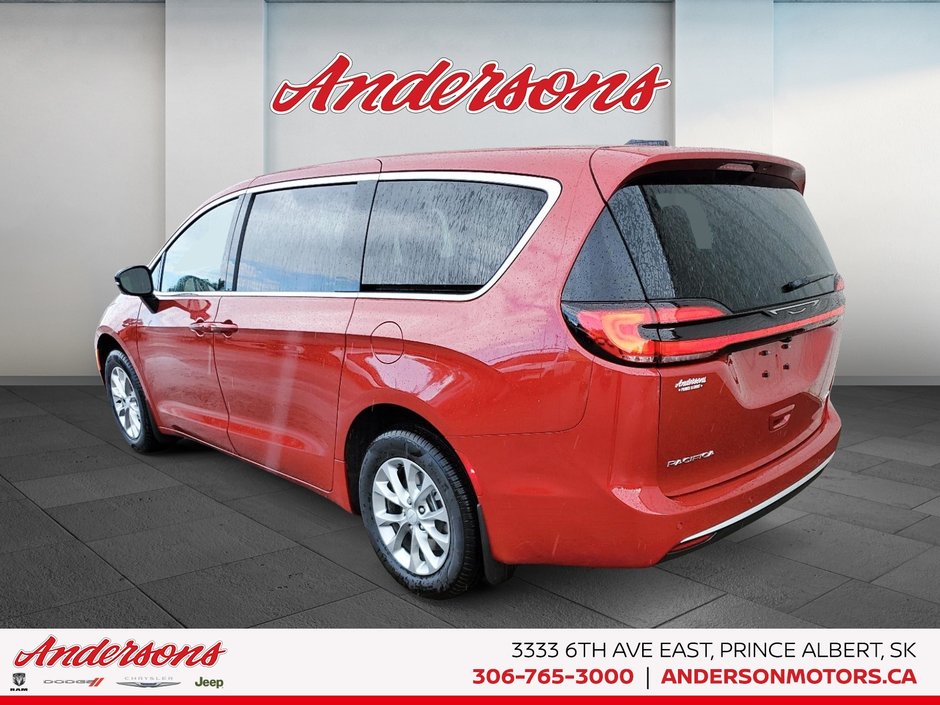 2027 Chrysler Pacifica SELECT AWD 3.6L V6 / Stow 'n Go / 360 Camera / ParkSense Assist