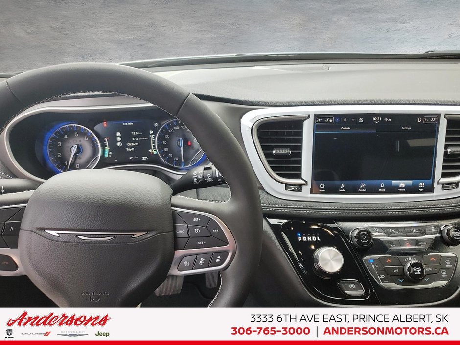 2027 Chrysler Pacifica SELECT AWD Parksense / Rear HVAC / Heated Seats