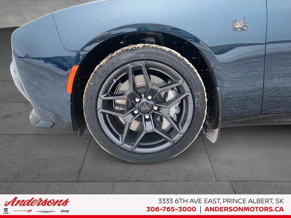 2026 Dodge Charger 2-Doors SCAT PACK PLUS 3.0L Hurricane Twin Turbo / Head-Up Display / 16-inch Driver Display