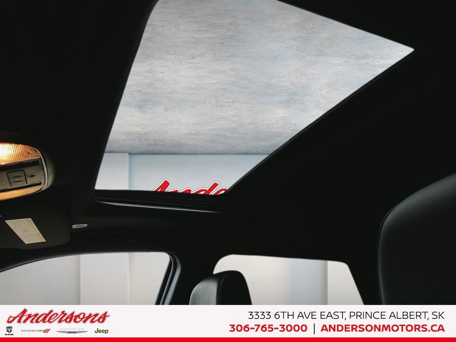2026 Dodge Durango PLUS Blacktop Package / Heated & Ventilated Seats / AWD