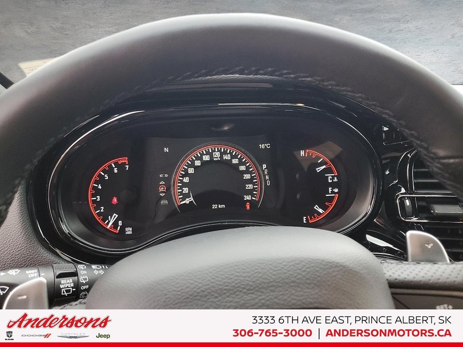 2026 Dodge Durango PLUS Blacktop Package / Heated & Ventilated Seats / AWD