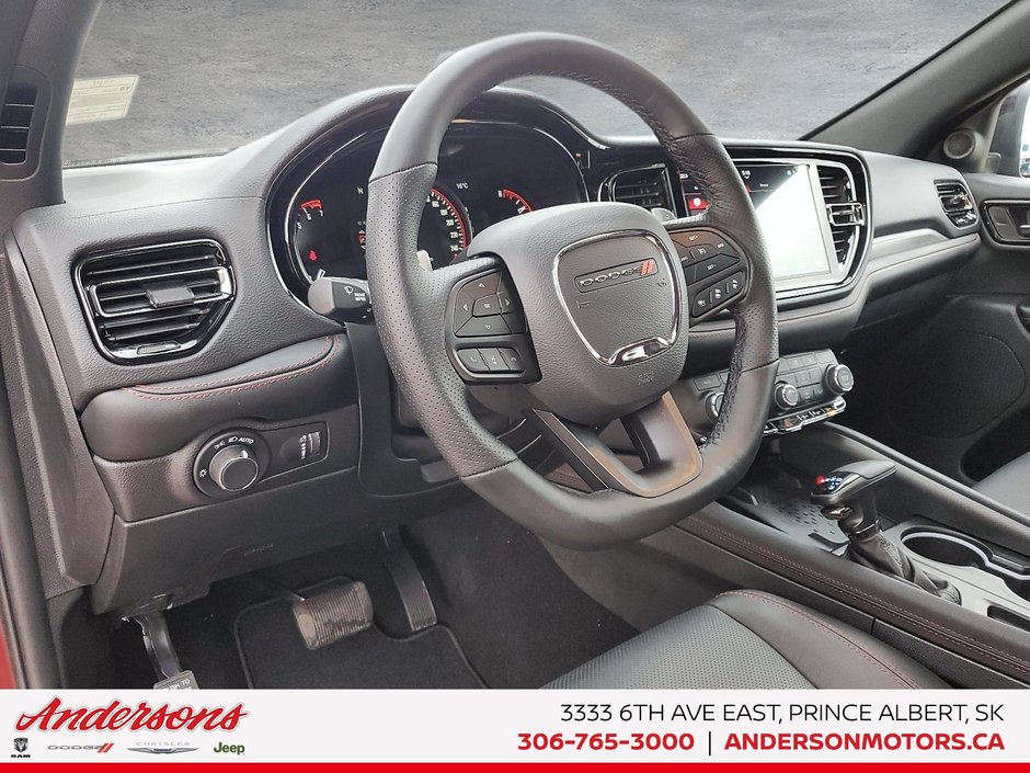2026 Dodge Durango PLUS Blacktop Package / Heated & Ventilated Seats / AWD