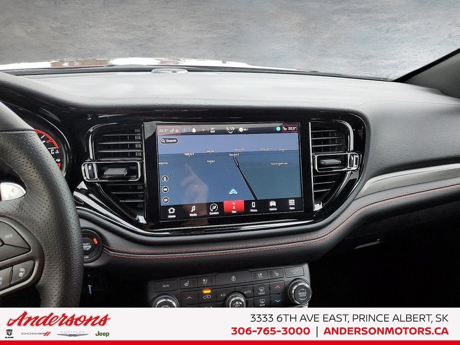 2026 Dodge Durango PLUS Blacktop Package / Heated & Ventilated Seats / AWD