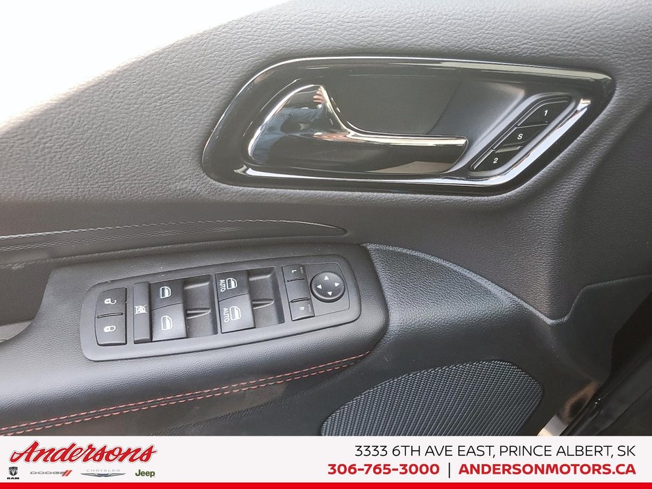 2026 Dodge Durango GT PLUS 3.6L V6 / Blacktop Package / Heated & Ventilated Front Seating