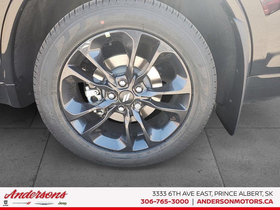 2026 Dodge Durango GT PLUS 3.6L V6 / Blacktop Package / Heated & Ventilated Front Seating