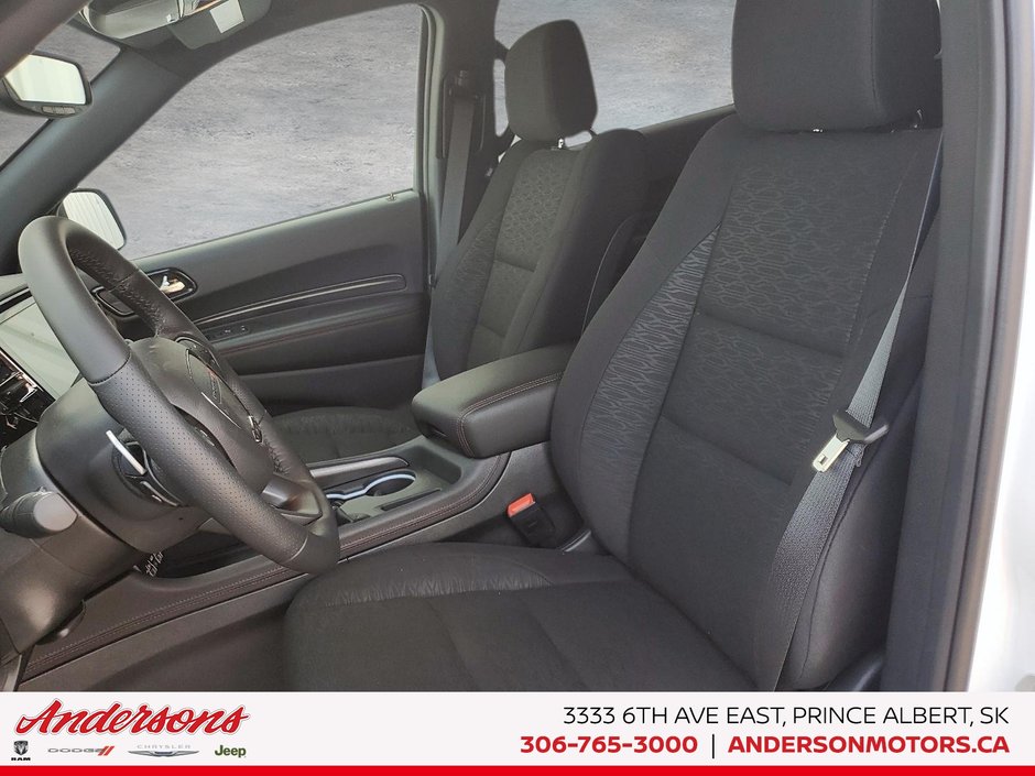 2026 Dodge Durango GT 3.6L V6 / Blacktop Package / Tow-Ready