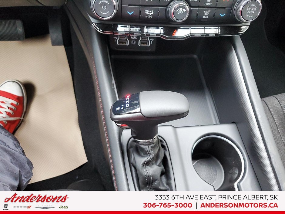 2026 Dodge Durango GT 3.6L V6 / ParkSense & ParkView / Tow-Ready