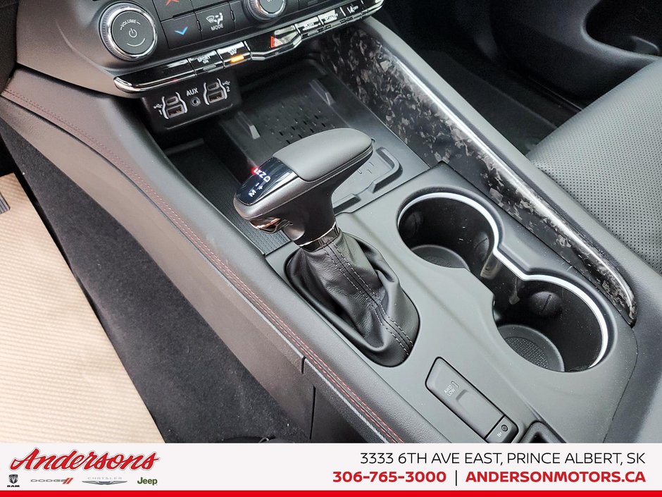 2026 Dodge Durango GT HEMI V8 PREMIUM 5.7L HEMI / Ventilated Seats / 10.1-inch NAV