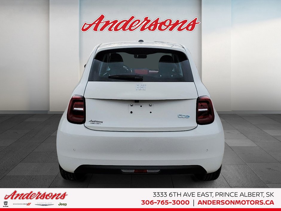 2025 Fiat 500e RED