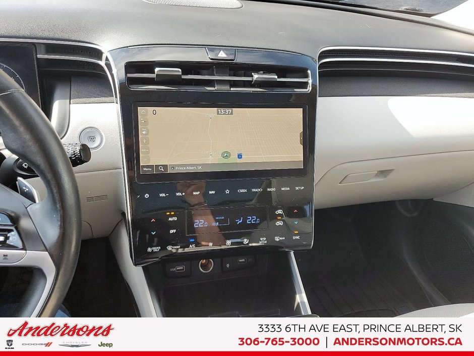 2024 Hyundai Tucson Hybrid Ultimate 1.6L Turbo Hybrid / Panoramic Roof / Ventilated Leather Seats