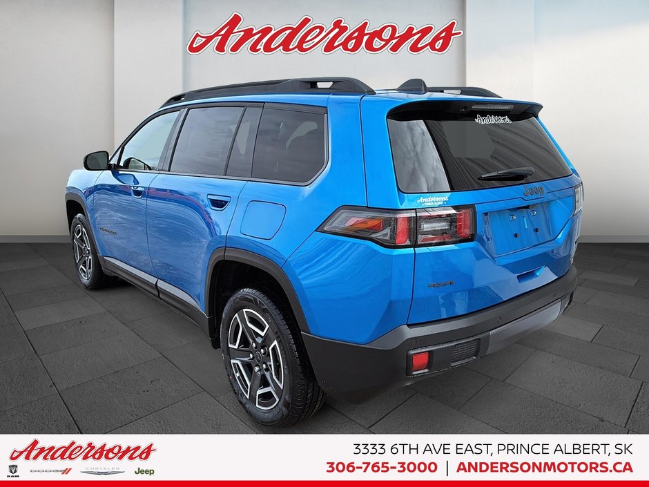 2026 Jeep Cherokee LAREDO Hybrid / Heated Seats & Steering Wheel / All-weather Floor Mats