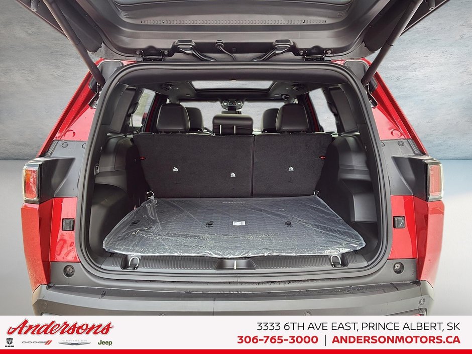 2026 Jeep Cherokee LIMITED Hybrid / Panoramic Sunroof / Trailer Tow Group