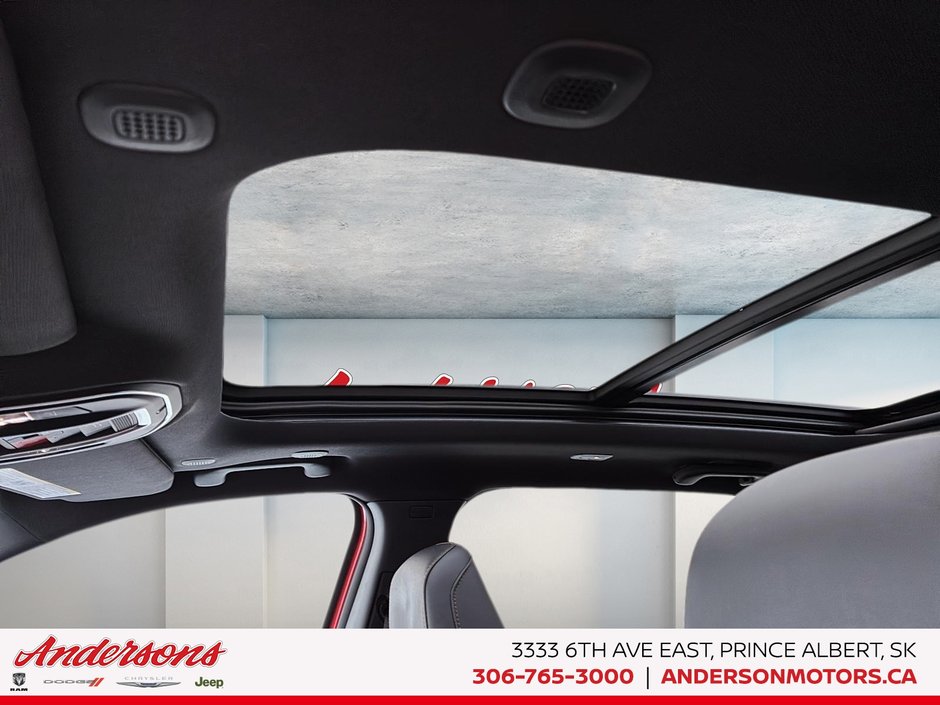 2026 Jeep Cherokee LIMITED Hybrid / Panoramic Sunroof / Trailer Tow Group