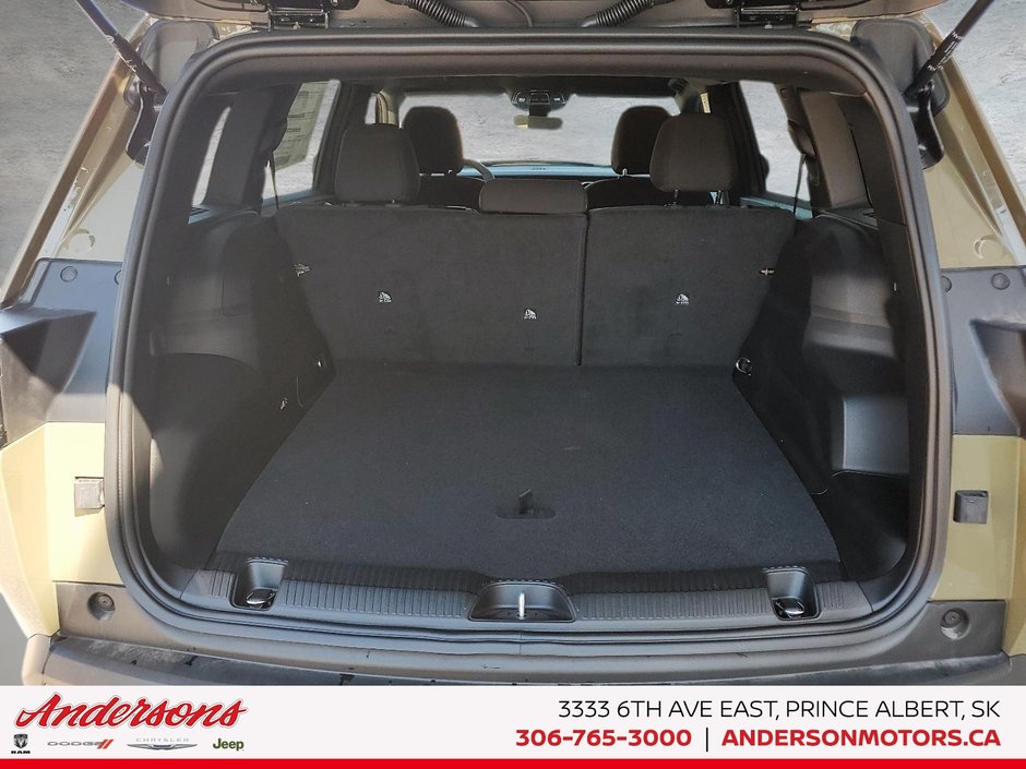 2026 Jeep Cherokee LAREDO 1.6L Turbo Hybrid / Adaptive Cruise & Lane Management / Blind-Spot & Cross-Path