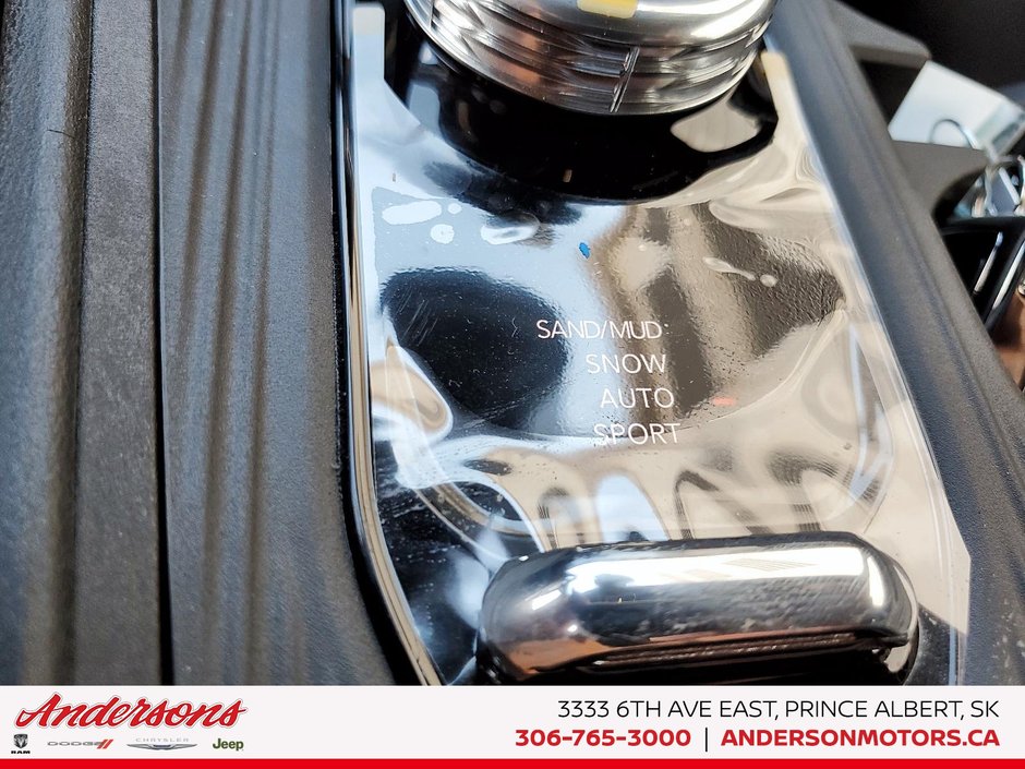 2026 Jeep Cherokee 85TH ANNIVERSARY 1.6L Turbo / Hybrid / Amplified Audio System