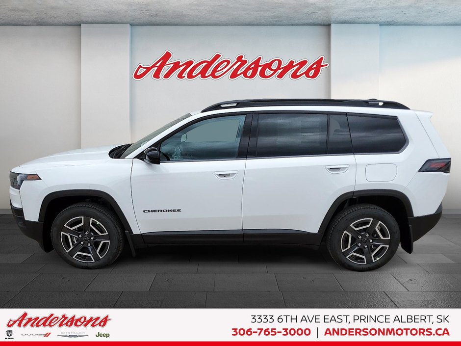 2026 Jeep Cherokee Laredo Hybrid / SelecTerrain / ParkSense
