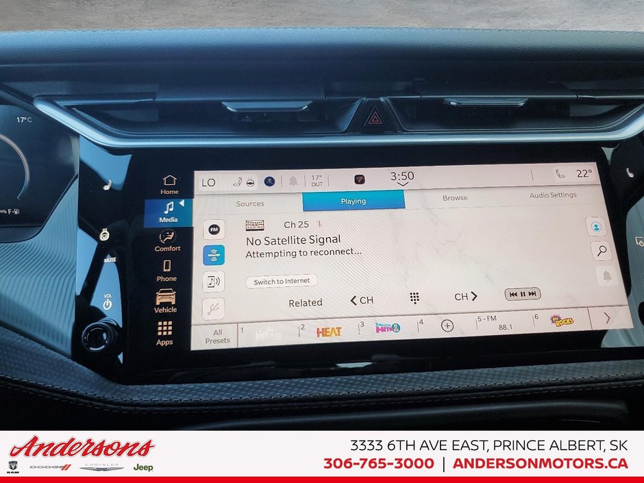2026 Jeep Cherokee LIMITED Hyrbid / Full Safety Suite / Heated Seats & Steering