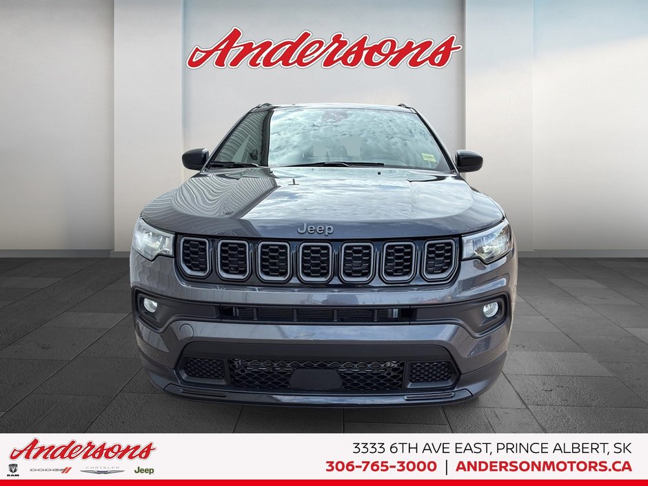 2024 Jeep Compass Altitude 2.0L Turbo / Panoramic Sunroof / Alpine Audio