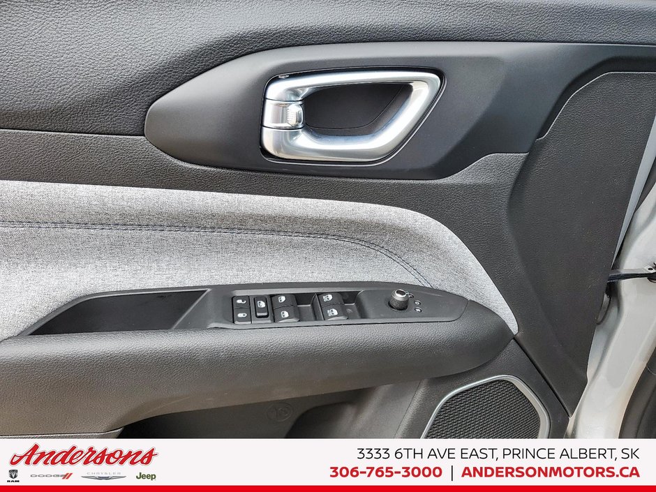 2025 Jeep Compass NORTH