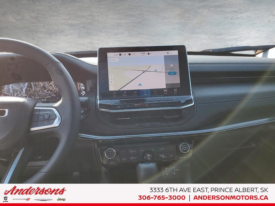 2025 Jeep Compass ALTITUDE