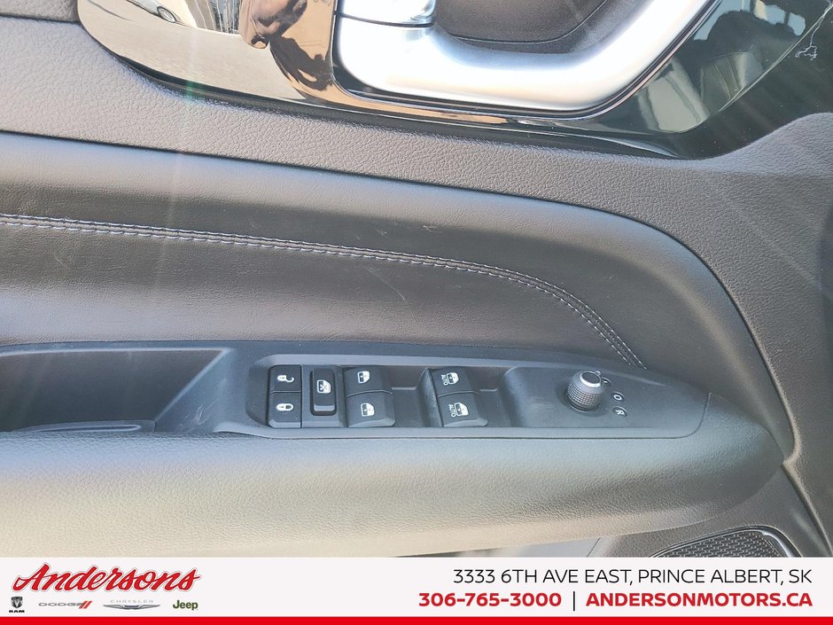 2025 Jeep Compass ALTITUDE