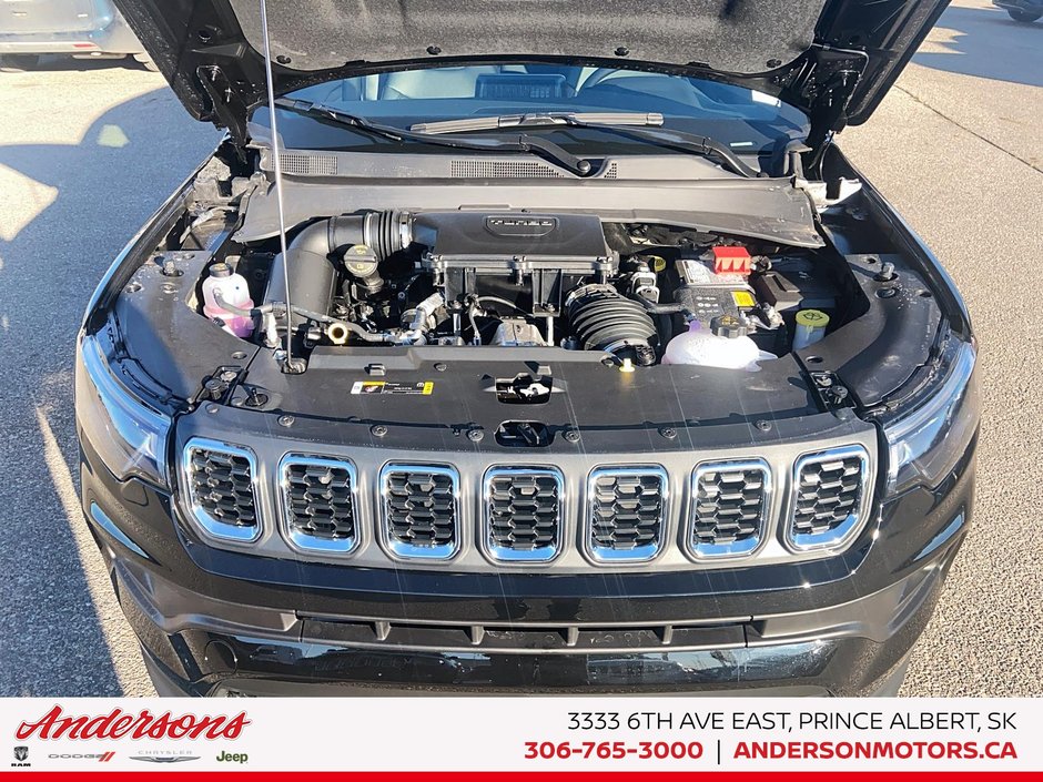 2026 Jeep Compass NORTH Altitude Package / Trailer Tow / Heated Seats & Steering