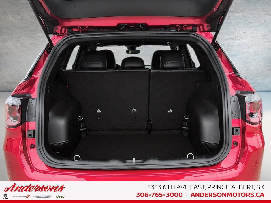 2026 Jeep Compass NORTH Heated Seats & Steering Wheel / Remote Start / Proximity Entry