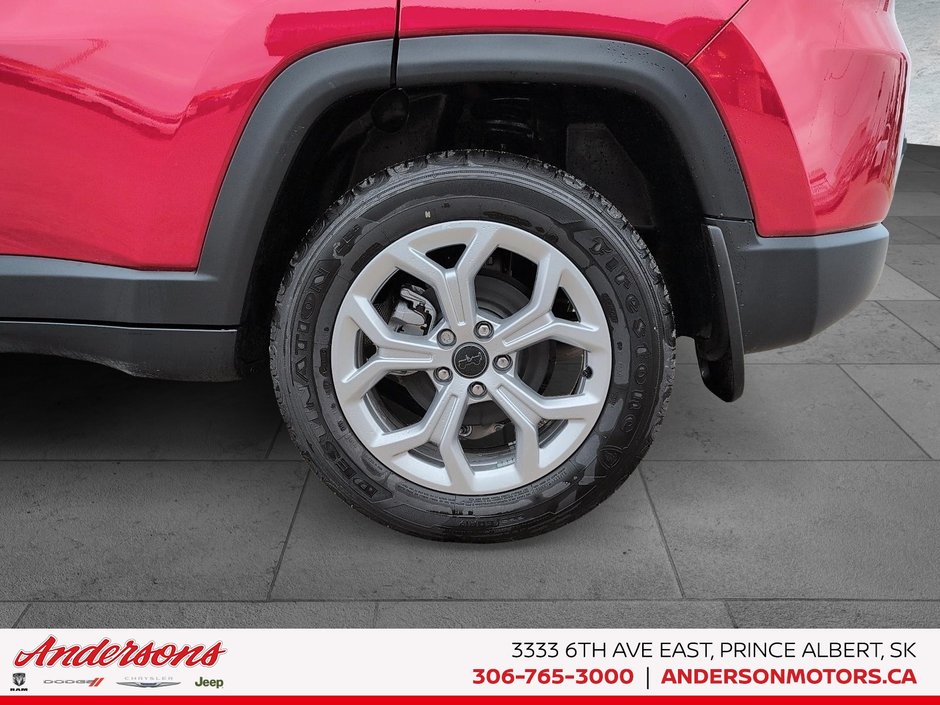 2026 Jeep Compass NORTH Heated Seats & Steering Wheel / Remote Start / Proximity Entry