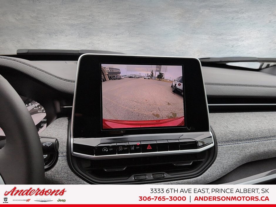 2026 Jeep Compass NORTH Heated Seats & Steering Wheel / Remote Start / Proximity Entry