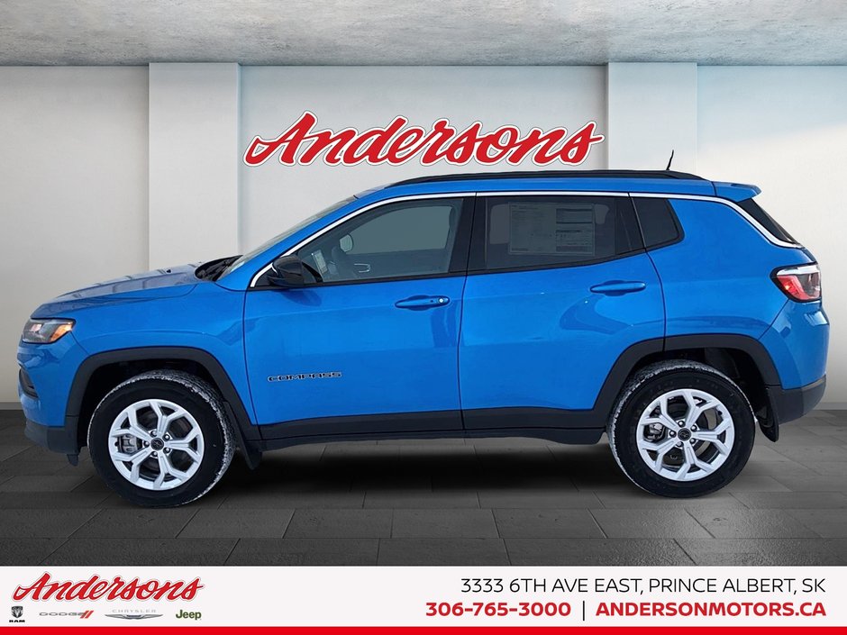 2026 Jeep Compass NORTH Heated Seats & Wheel / 10.1-Inch Uconnect NAV