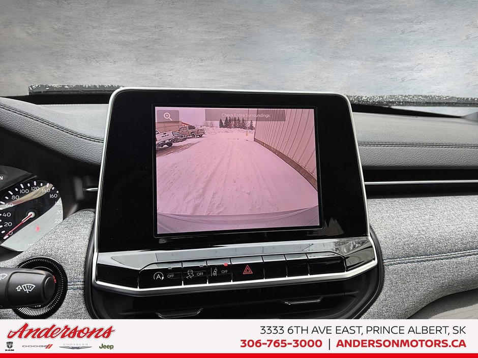 2026 Jeep Compass NORTH Heated Seats & Steering Wheel / Blind–Spot Monitoring