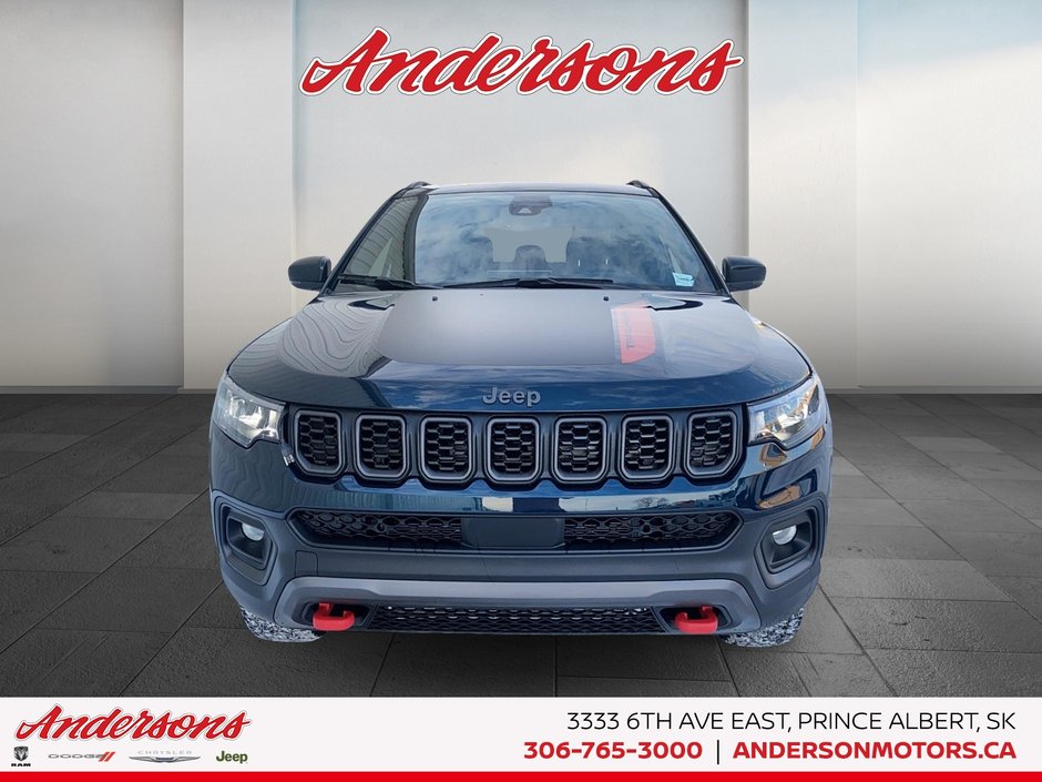 2026 Jeep Compass TRAILHAWK Panoramic Sunroof / Alpine Stereo / Trailer Tow Group