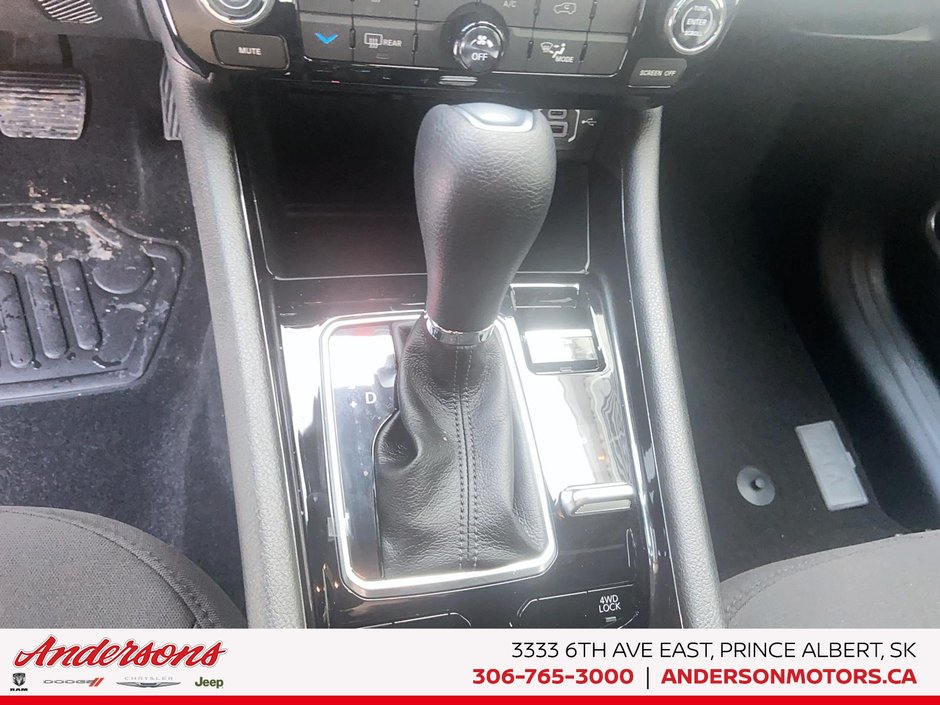 2026 Jeep Compass SPORT Heated Seats / Selec-Terrain / 8.4-Inch Display