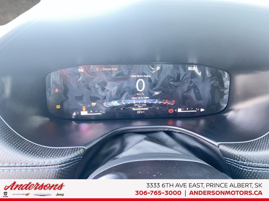 2026 Jeep Compass NORTH Altitude Special Edition / 10.1-Inch Uconnect NAV
