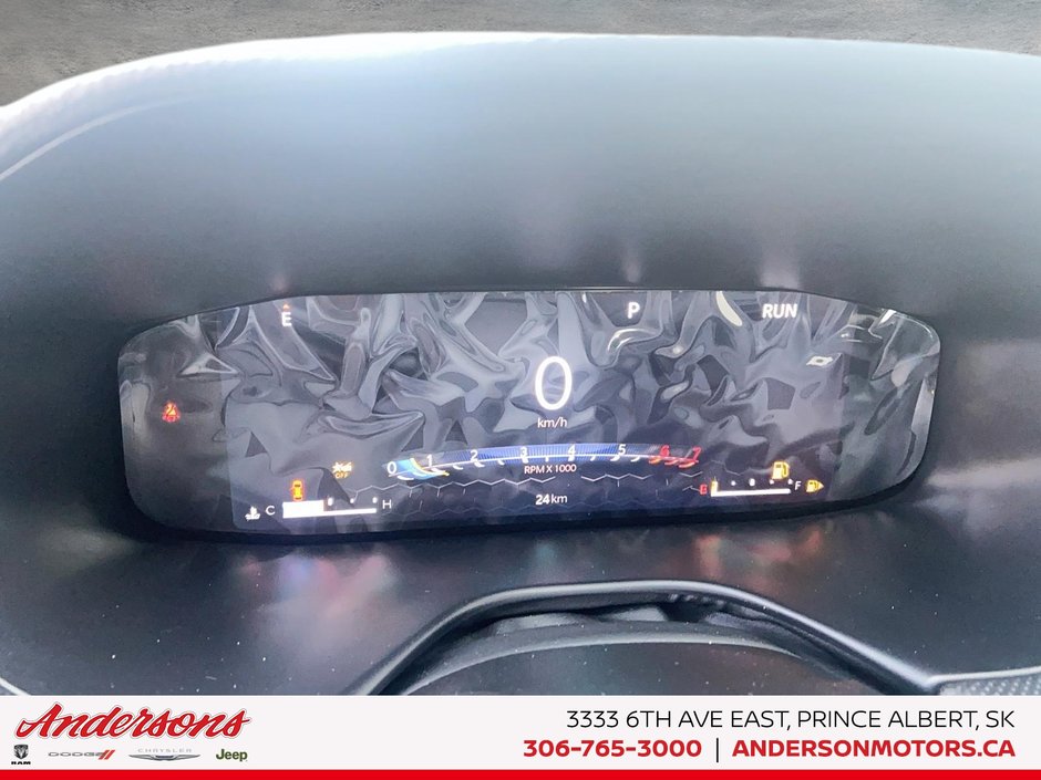 2026 Jeep Compass TRAILHAWK Panoramic Sunroof / Alpine Stereo