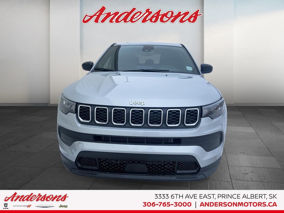 2026 Jeep Compass SPORT Heated Seats / Selec-Terrain / 8.4-Inch Display
