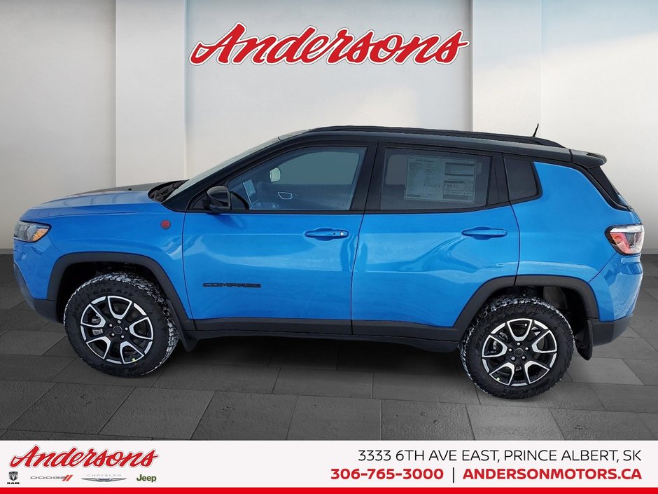 2026 Jeep Compass TRAILHAWK Panoramic Sunroof / Alpine Stereo / Trailer Tow Group