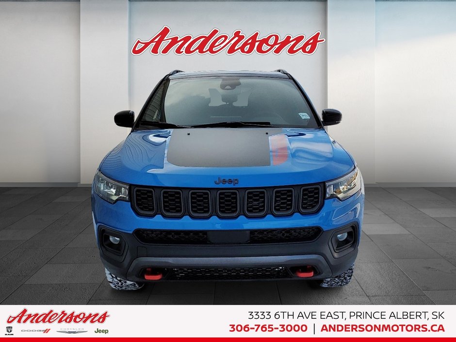 2026 Jeep Compass TRAILHAWK Panoramic Sunroof / Alpine Stereo / Trailer Tow Group