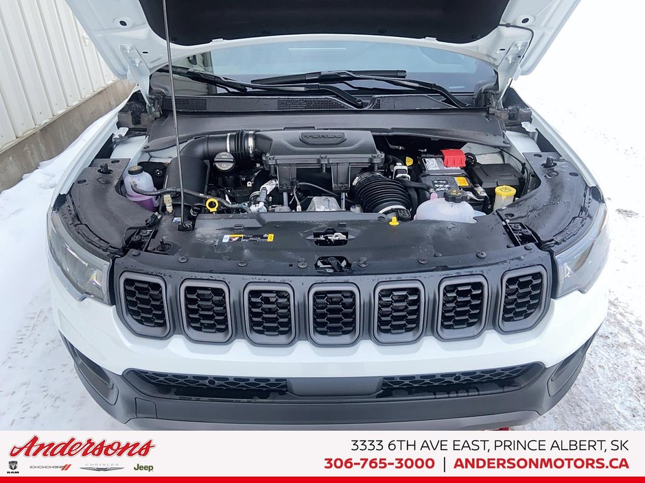 2026 Jeep Compass Trailhawk 2.0L Turbo / Class III Hitch  / Premium Alpine Audio