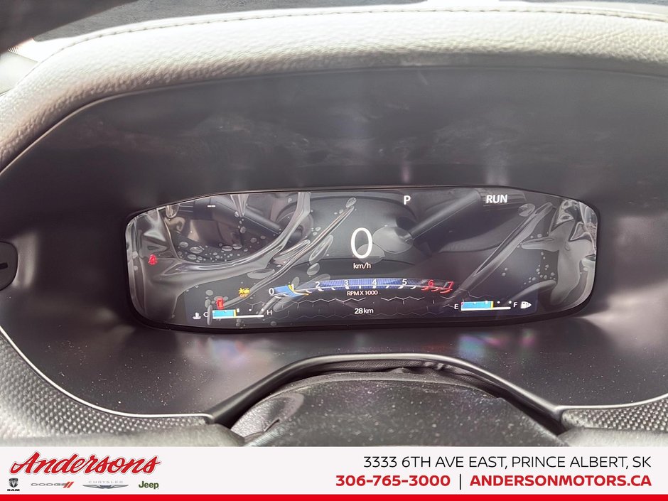 2026 Jeep Compass NORTH Altitude Special Edition / 10.1-Inch Uconnect NAV