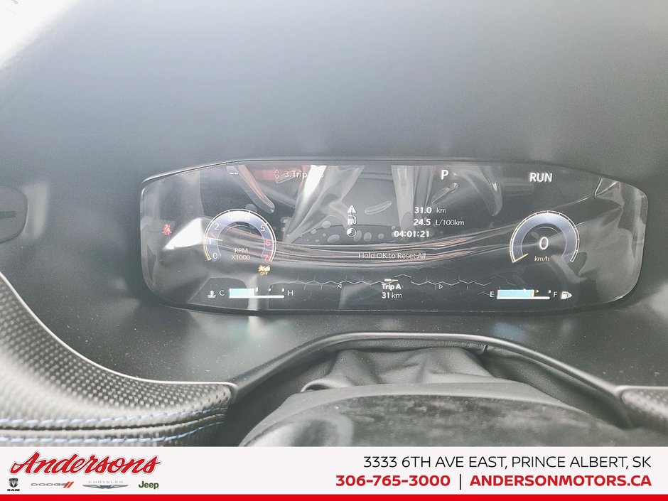 2026 Jeep Compass NORTH Altitude Special Edition / 10.1-Inch Uconnect NAV