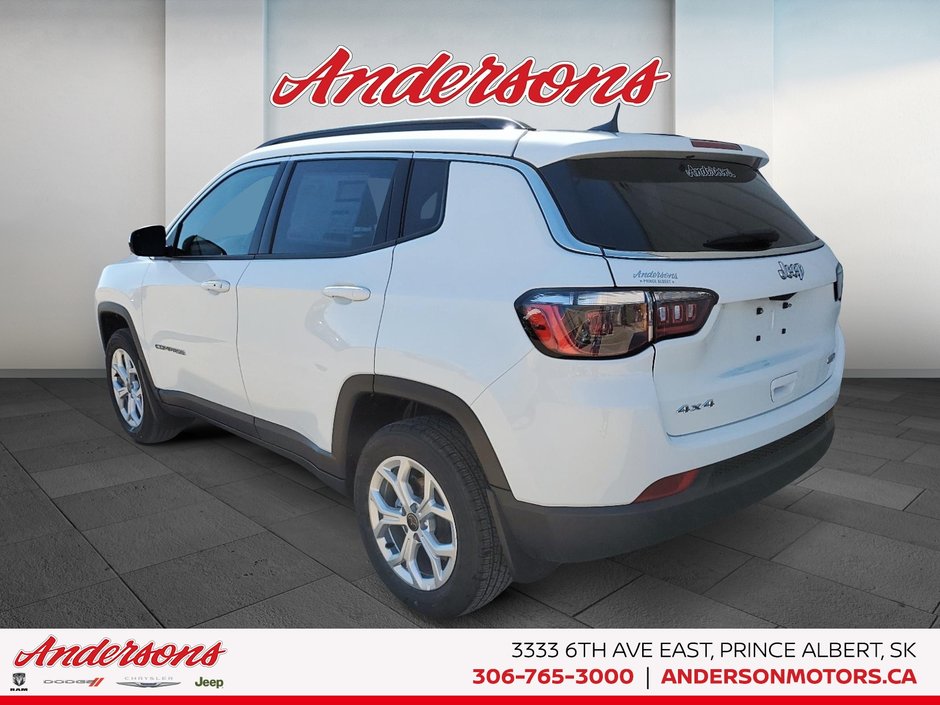 2026 Jeep Compass NORTH Heated Seats & Steering Wheel / Blind–Spot Monitoring