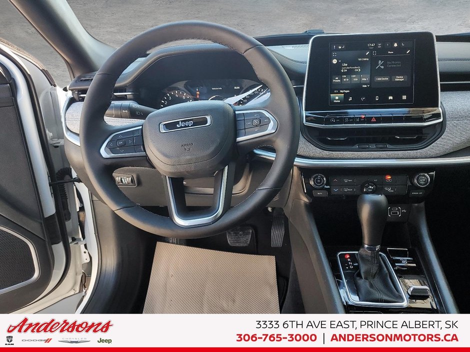 2026 Jeep Compass NORTH Heated Seats & Steering Wheel / Blind–Spot Monitoring