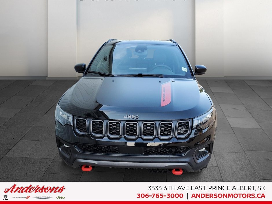 2026 Jeep Compass TRAILHAWK 2.0L Turbo / Alpine Audio / Panoramic Sunroof