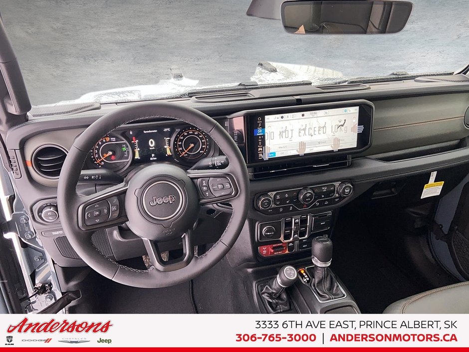 2026 Jeep Gladiator MOJAVE X Fox Performance Suspension / Rock Rails